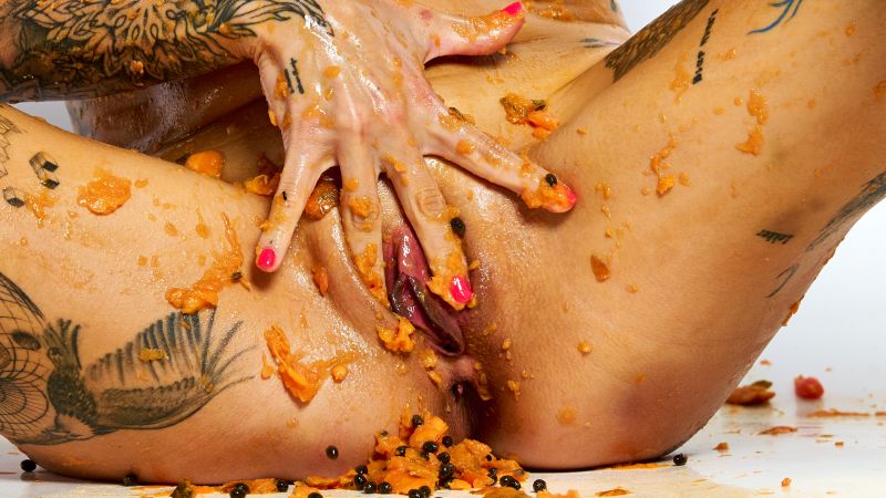 Chloe in Messy by Cinaed